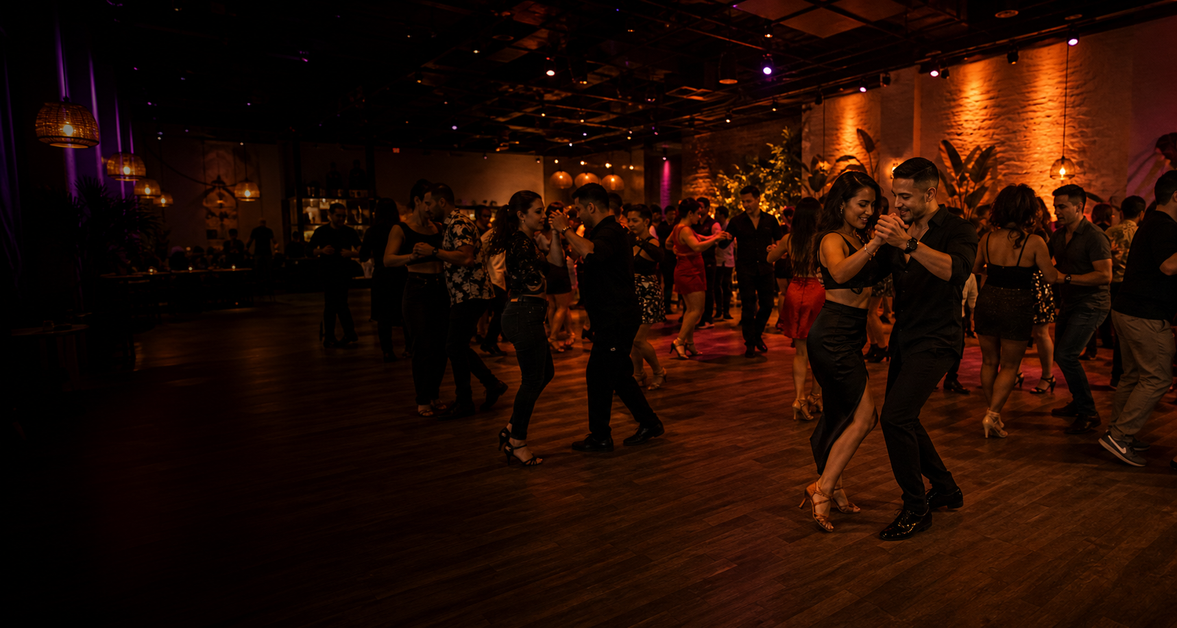 Ritmo Latino Escuela